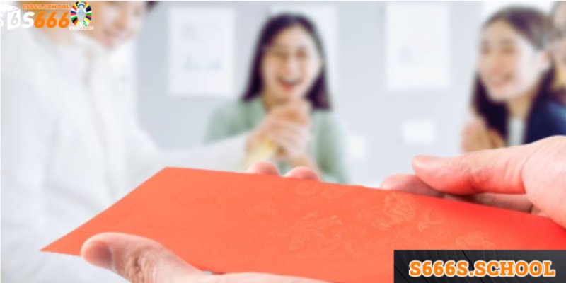 Lì xì thành viên may mắn